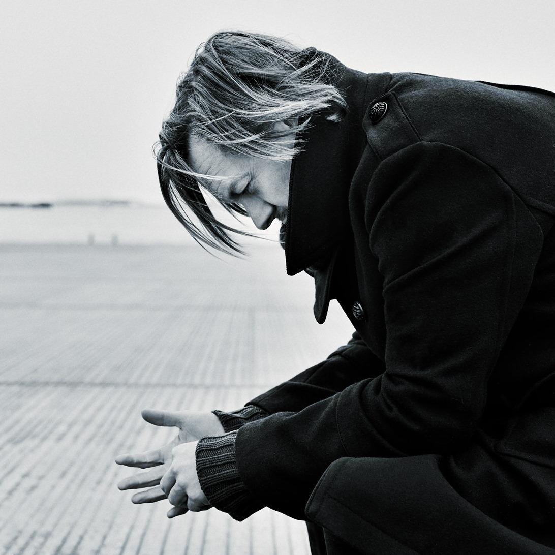 Indie rock artist John Garrison releases new single 'The Revolution Is