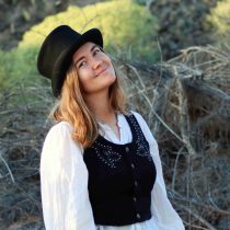 rescue-songs-press-photo-1-1737407536853