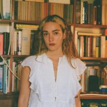 neomi-france-liz-van-den-akker-img-7630-1761576399730