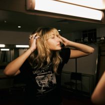 iona-luke-press-shot-1-credit-daisy-dickinson-1774285463633