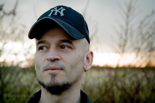 We had a great chat with Paul Archer about his new single 'Belfast (Place of My Soul) and the pride and love that he feels for his hometown