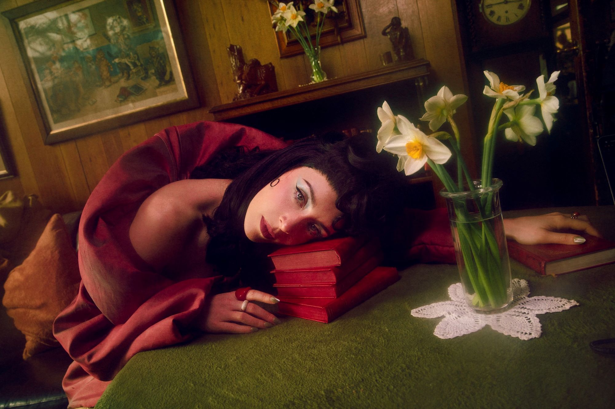 ‘Bonnie & Clyde' is an atmospheric and absorbing new release from Lola Wild