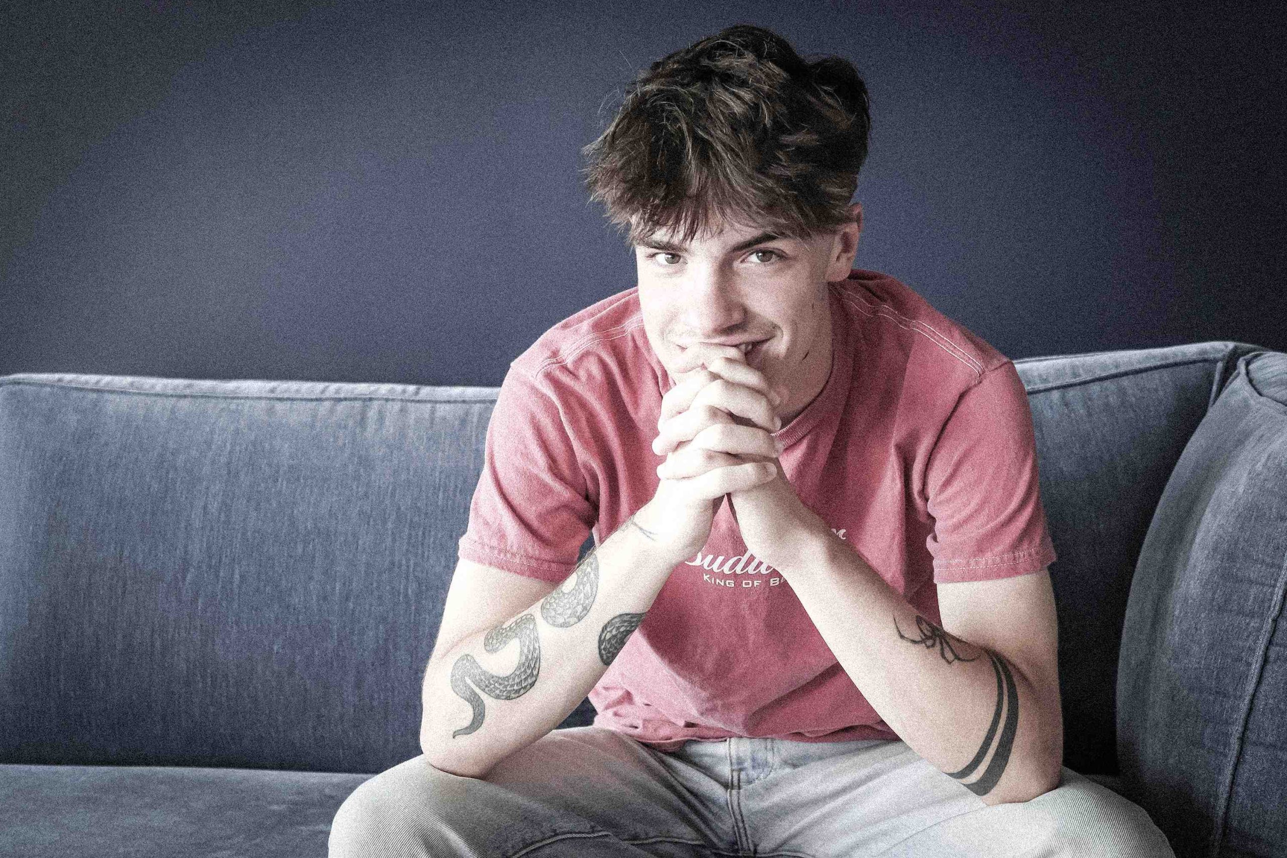 ‘Killing the High' is an energetic and anthemic new sprint of a single from Harry Eley